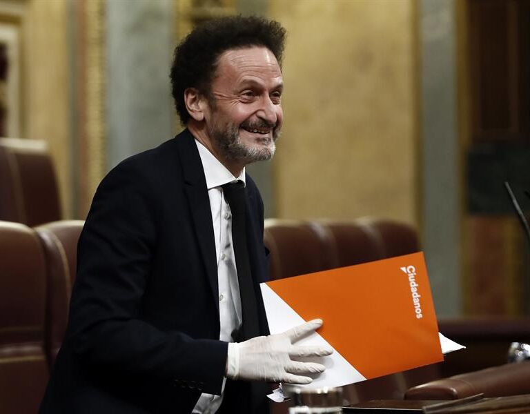 Cs carga contra el 'no' de PP, Vox y ERC y avisa a Sánchez: "Ya ha visto lo solo que está"