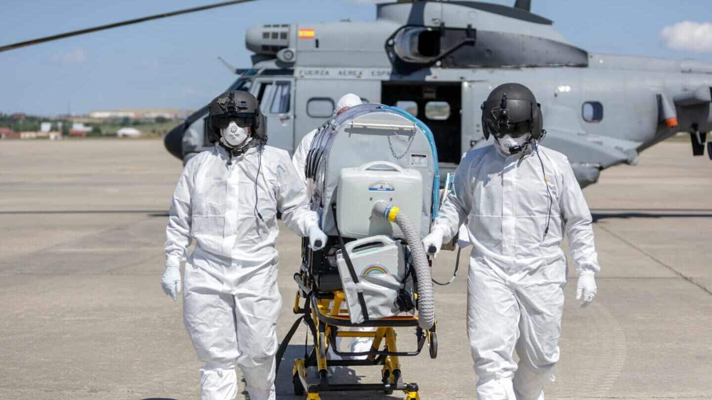 Trabajo del Ejército del Aire en la Operación BALMIS