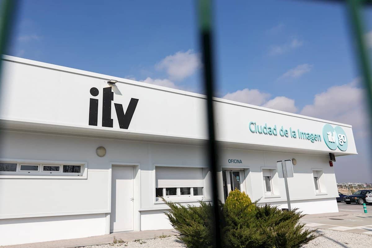 AECA-ITV da a conocer la fecha de la posible prórroga para conducir con la etiqueta caducada