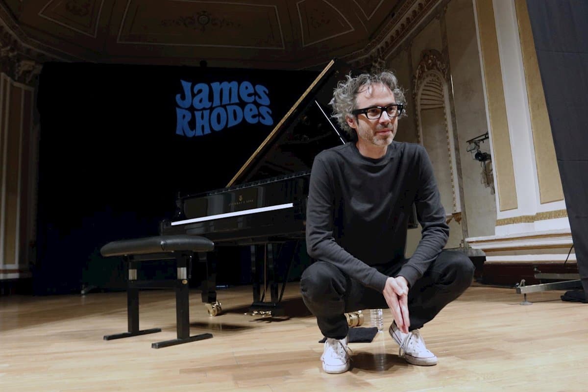 Doce vídeos de James Rhodes al piano para ponerle banda sonora a la cuarentena