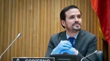 Garzón y Ábalos preparan un mecanismo extrajudicial para devolver el importe de vuelos cancelados