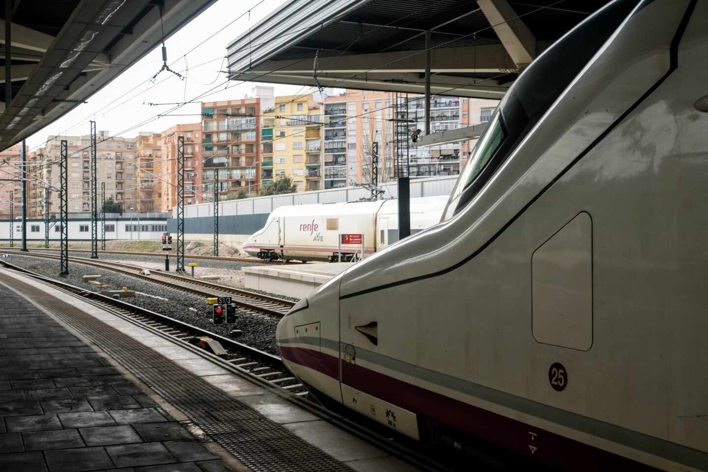 Fallece un varón arrollado por un tren de pasajeros a las afueras de la estación de Ávila