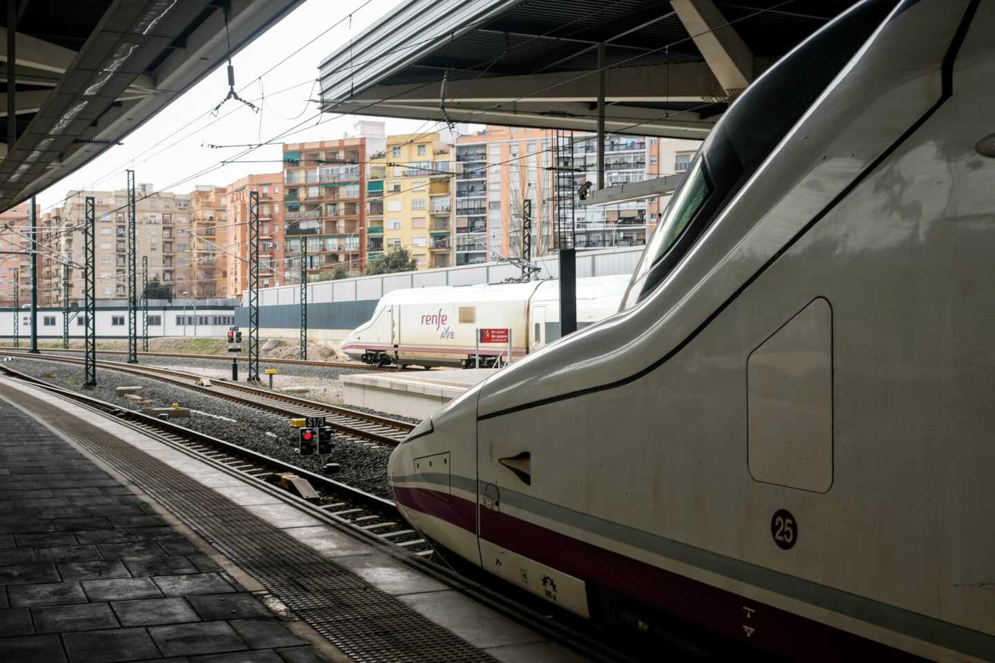 Dos jóvenes mueren arrolladas por un tren al cruzar por una zona no habilitada