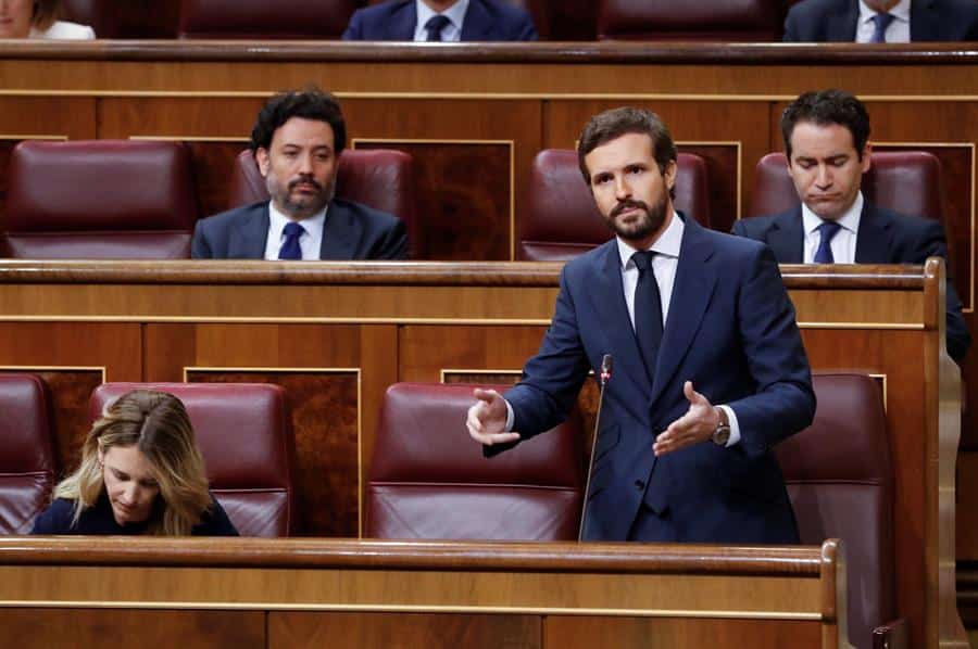 Sánchez y Casado mantienen la tensión sin signos de acercamiento