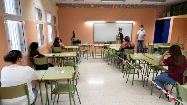 Alumnas en un instituto de Santa Cruz de Tenerife.