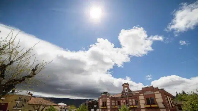 La sierra norte de Madrid cuelga el cartel de completo este verano