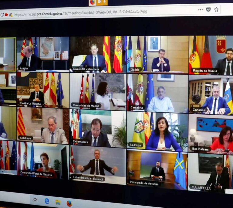 Los presidentes autonómicos se rebelan ante Sánchez por el desconcierto sobre la vuelta a clase