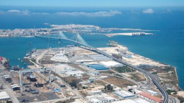 Hallan restos fenicios del puerto de Cádiz en la reconstrucción de una taberna flamenca