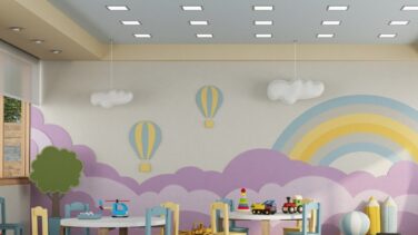 Cierra una guardería en Barcelona por el positivo de un niño