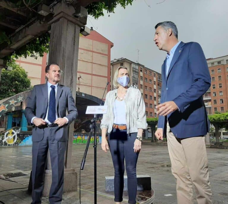 El PP vasco recurre a Albiol para denunciar la ocupación: "El País Vasco es el 'dorado de los okupas'"