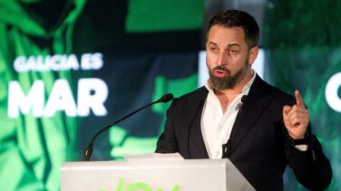 Abascal y Ábalos, a la gresca por el permiso de armas del líder de Vox