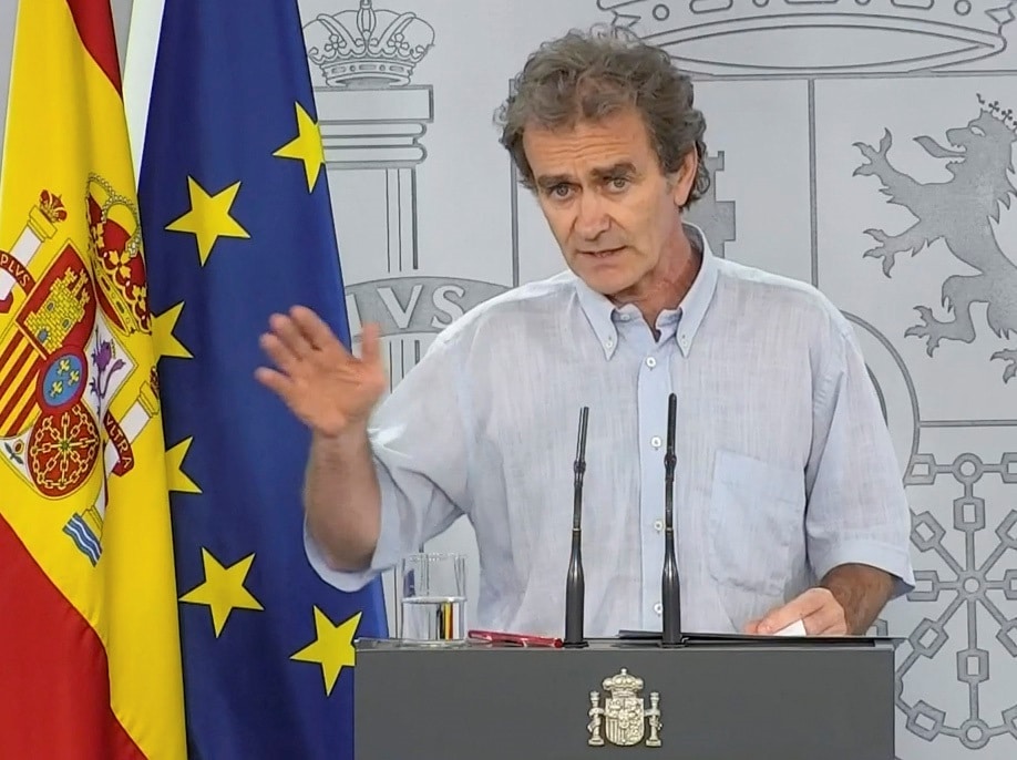 Simón dice que "no hay que tener madrileñofobia" ante la vuelta a los viajes por España