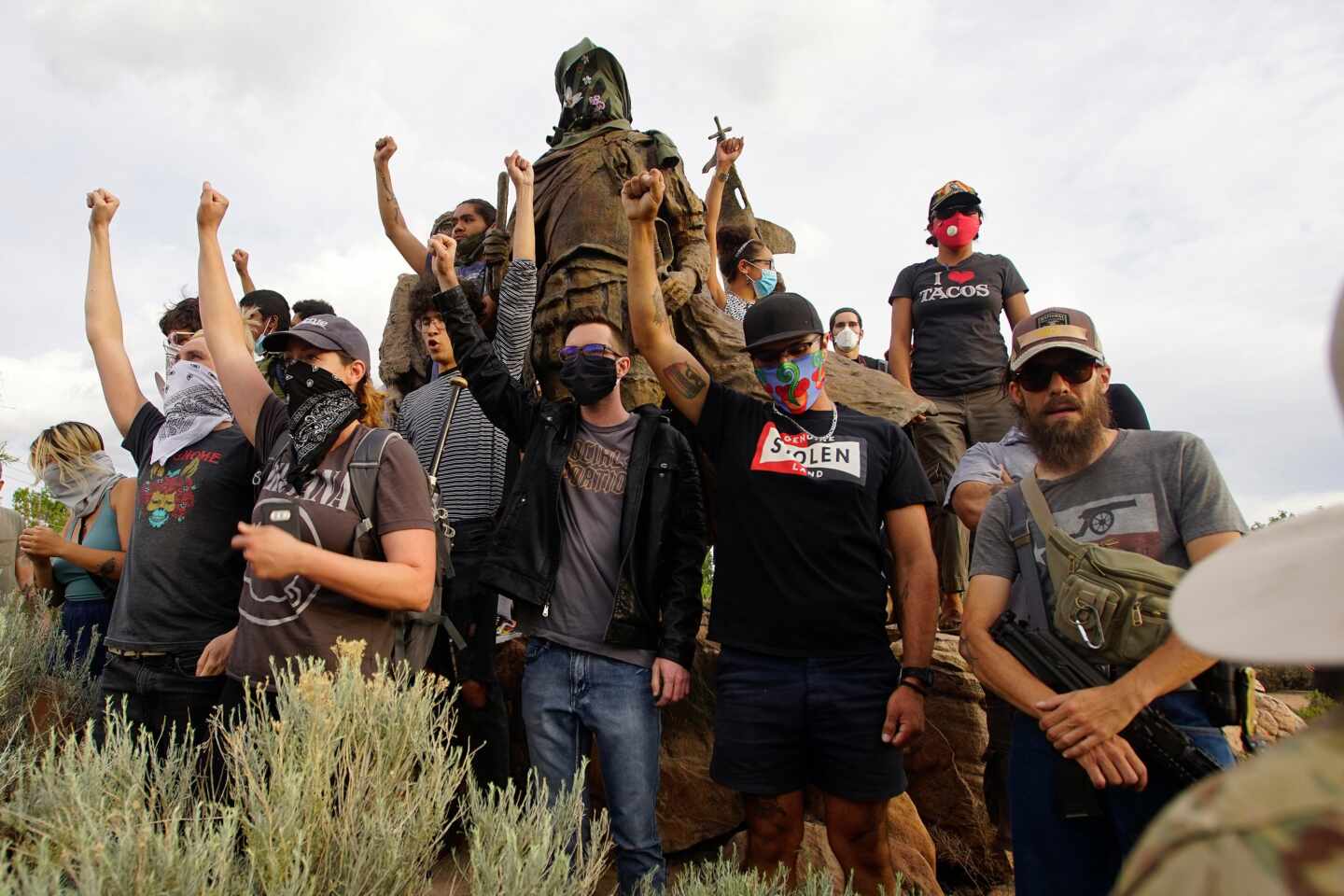 Tiroteo en la protesta contra la estatua del conquistador español Juan de Oñate en EEUU