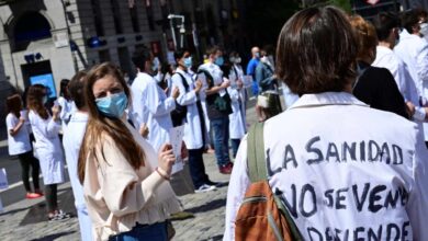 CSIF reclama la incorporación de 300.000 sanitarios en una década