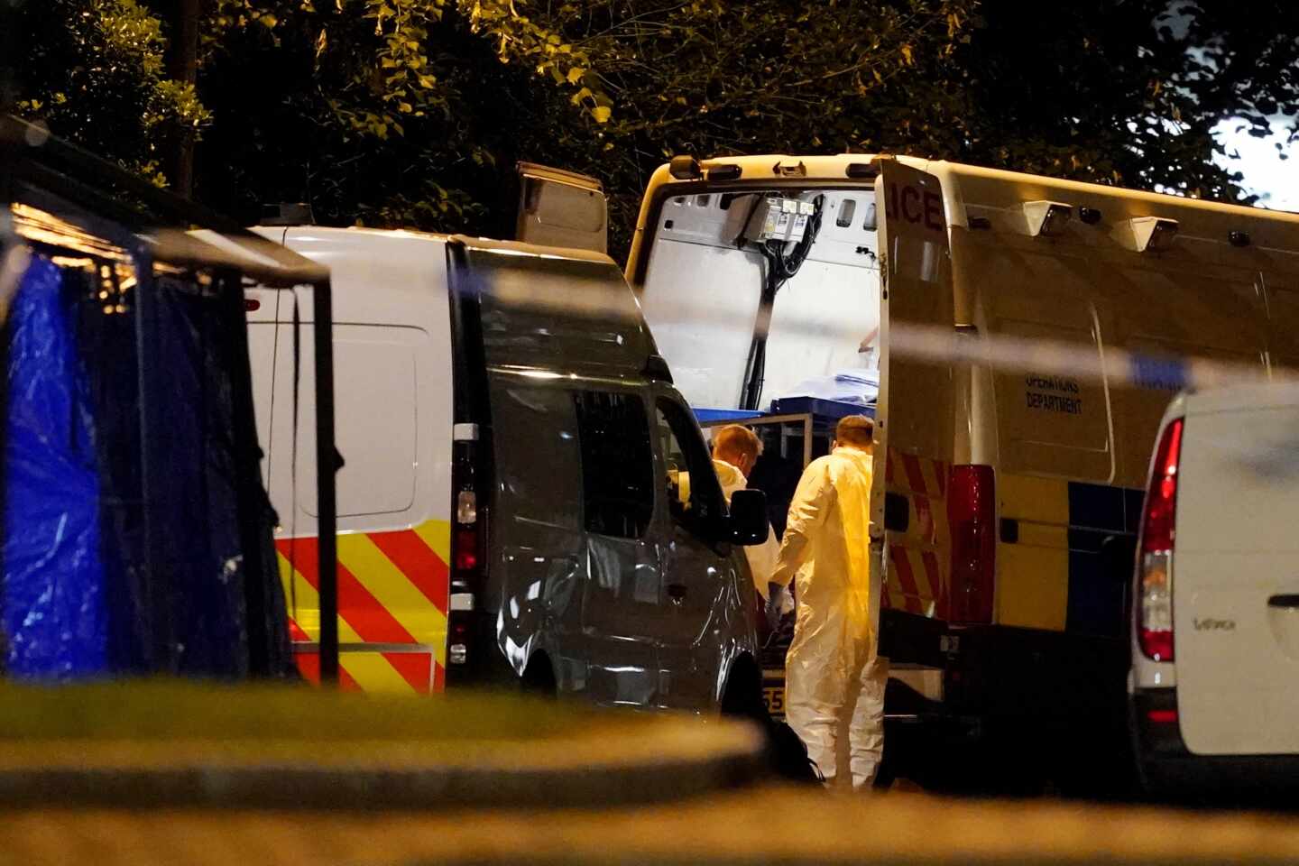 Al menos tres muertos y varios heridos en un apuñalamiento en Reading (Reino Unido)