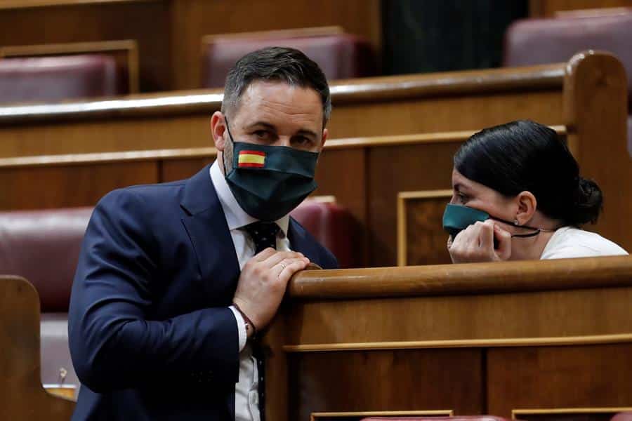 Abascal, a Sánchez: "Gritar 'viva el 8 de marzo' es gritar viva la muerte"