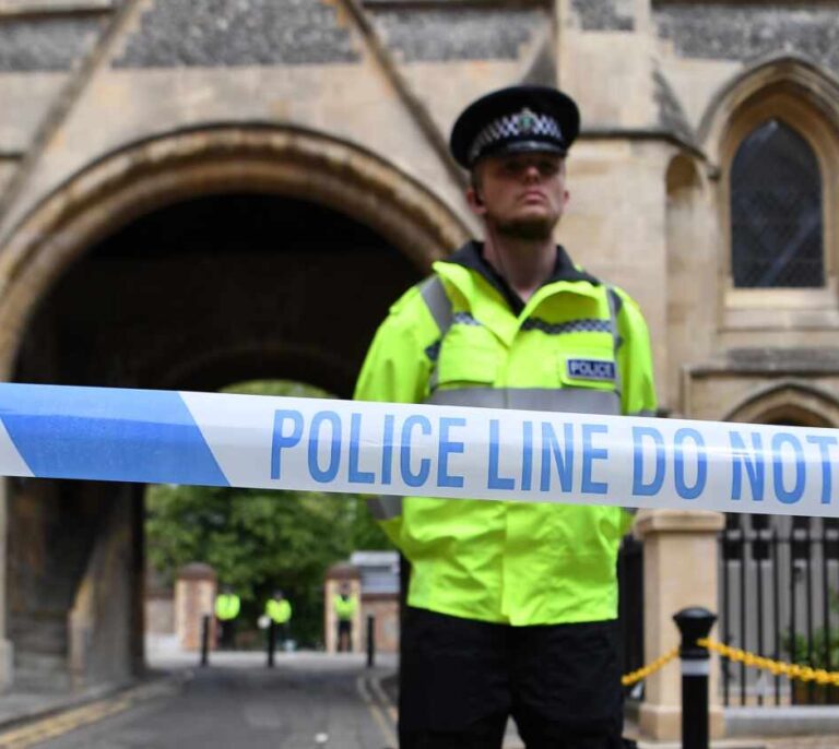 La Policía califica de "ataque terrorista" el apuñalamiento que ha dejado tres muertos en Reading