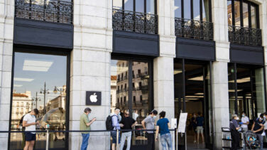 Apple cierra sus tiendas en Madrid por la evolución del coronavirus