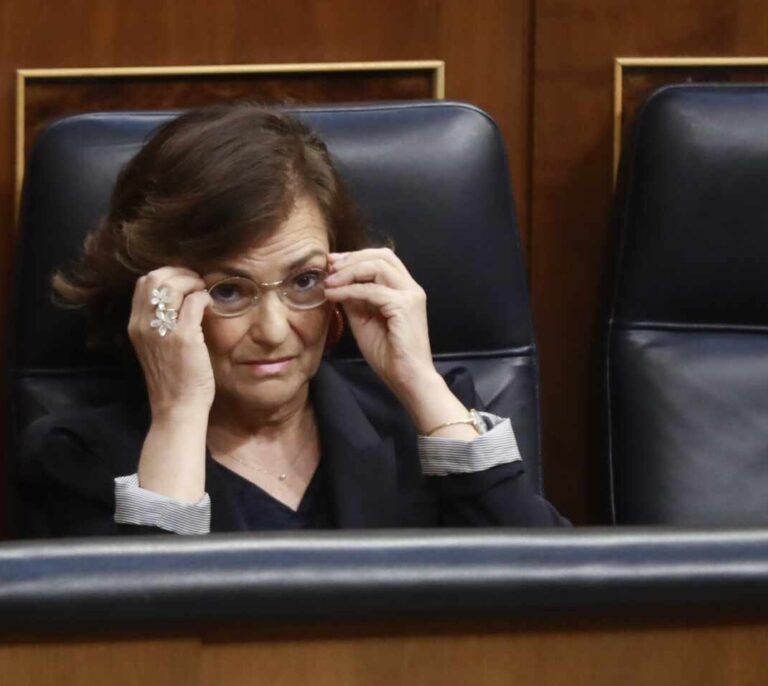 Calvo para los pies a Iglesias: "El Gobierno no puede cuestionar la jefatura de Estado porque estaría incumpliendo la Constitución"