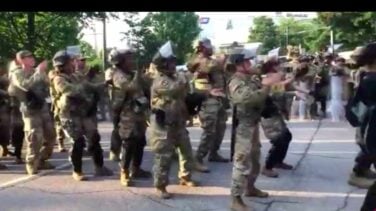 'La Macarena' se cuela en las protestas contra la muerte de George Floyd en EEUU