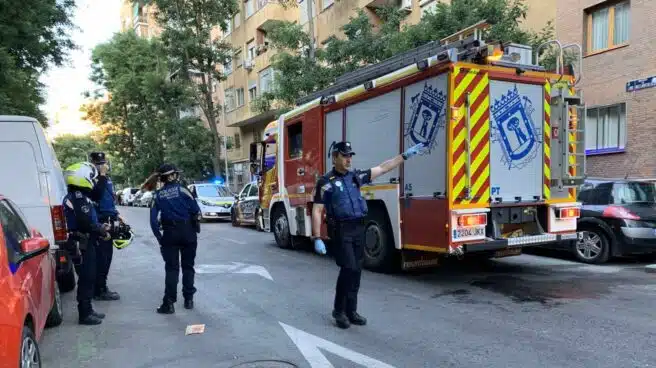 Muere un hombre en un incendio en su piso de Madrid