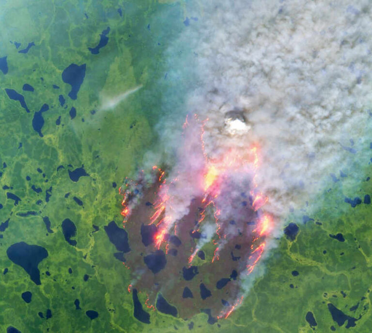 El Ártico, azotado por los incendios zombis y un ola de calor histórica