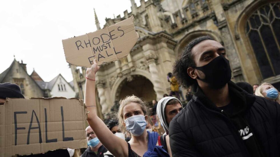 Oxford estatua racista