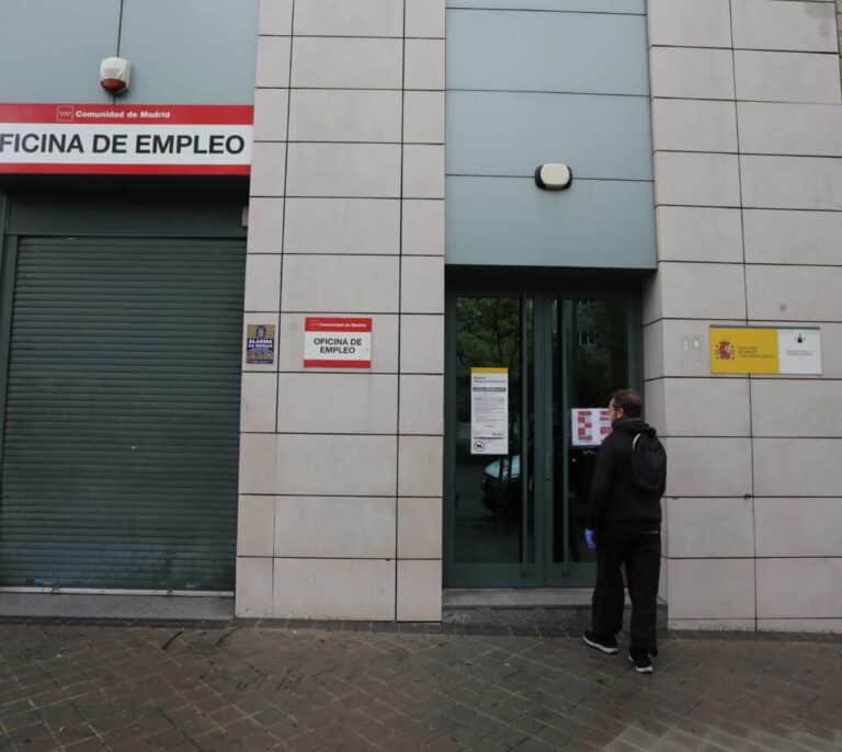 El SEPE vuelve a la atención presencial en el 35% de las oficinas entre insultos e intervenciones de seguridad