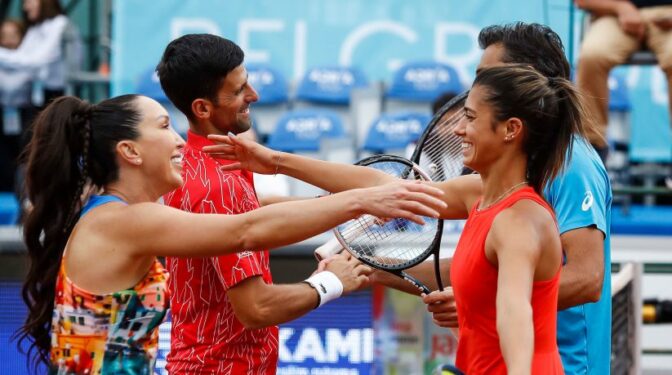 Djokovic da positivo en coronavirus tras una semana de tenis y fiesta en los Balcanes
