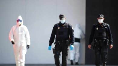 Interior licita una compra masiva de guantes y mascarillas por si hay un rebrote en otoño