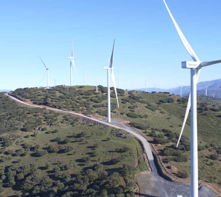 España cerró 2020 como el año con mayor producción de energía con renovables de la historia