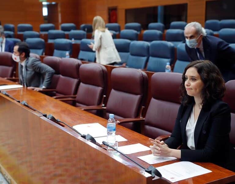 El PP pulsaría el botón de adelanto electoral en Madrid si ve una moción "inminente"