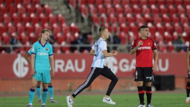 LaLiga anuncia "acciones penales" contra el espontáneo que saltó al campo durante el Mallorca-Barça