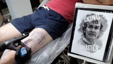 Tatuajes de Fernando Simón: un estudio de Valencia ya los hace por 800 euros