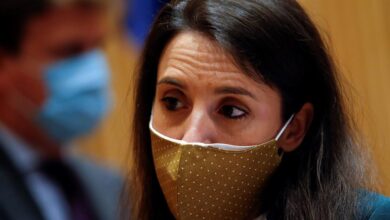 Irene Montero ve "muy difícil" separar "los casos de corrupción de la familia Borbón"