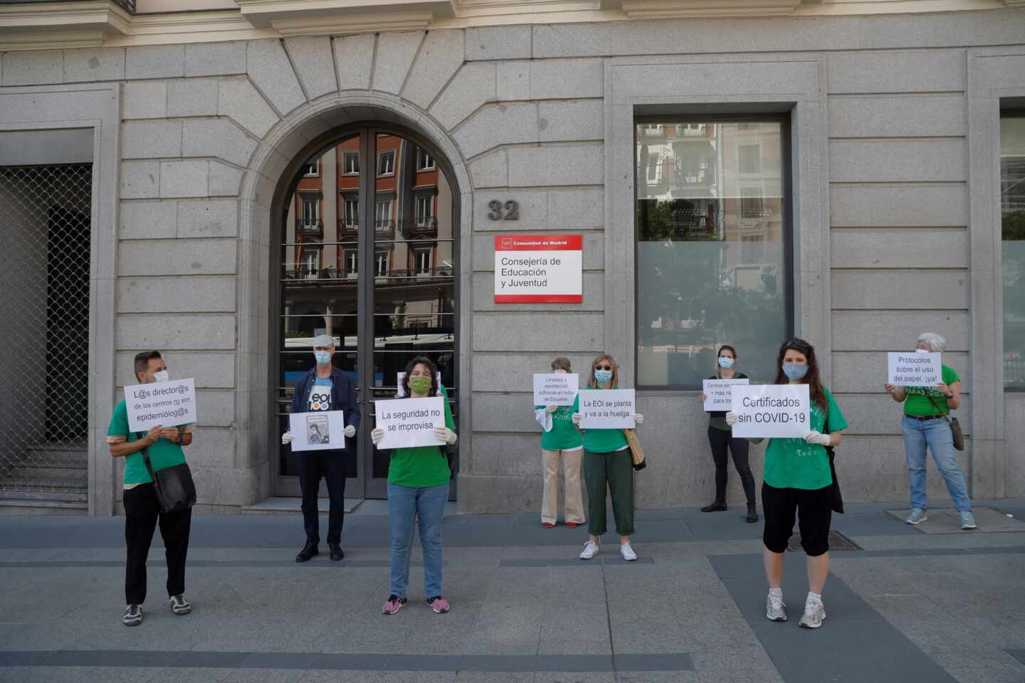 Las Escuelas de Idiomas de Madrid inician una huelga contra las pruebas presenciales