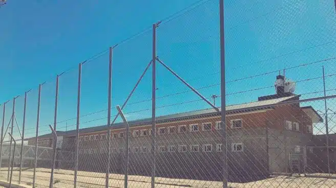 Interior acerca a otros seis etarras a cárceles cercanas al País Vasco