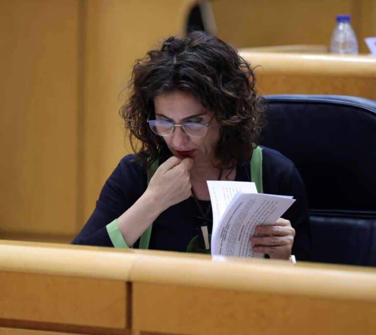 Hacienda recaudó en el primer trimestre un 5,3% menos por IVA que el año pasado