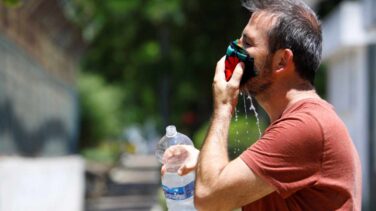 Mascarillas a 40 grados: "Peor es asfixiarse en una UCI"