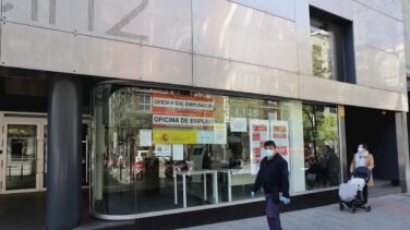 El SEPE reabre sus oficinas en territorios en fase 3 con miles de ERTE pendientes