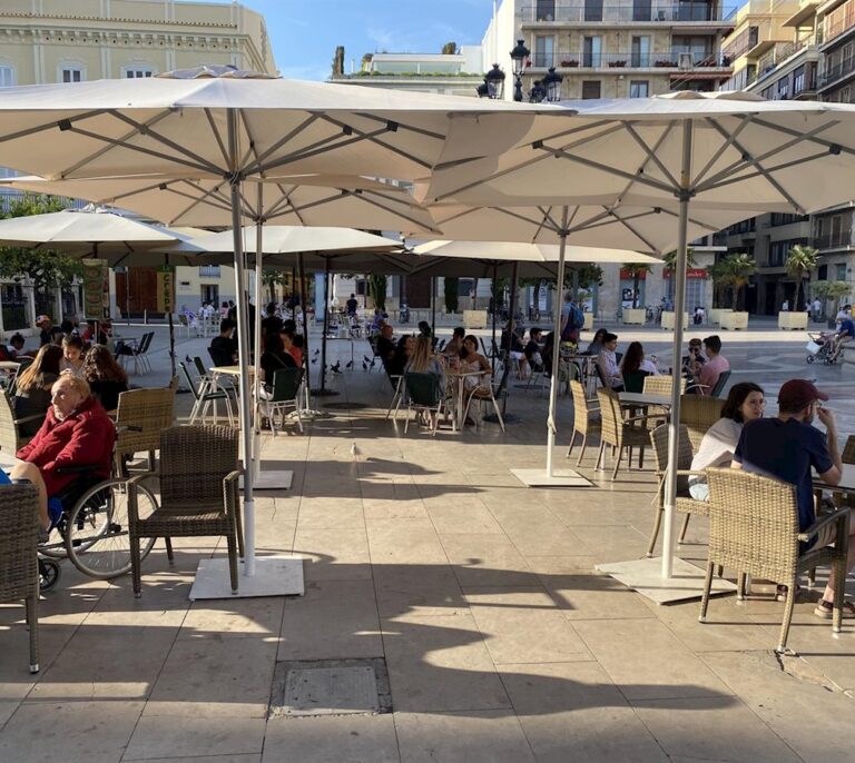Hasta un 80 % de los bares abrirán en la Comunitat Valenciana en la fase 2