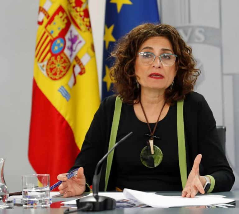 Moncloa, dispuesta a "readaptar" el pacto con Podemos: "Hay que tener los pies en el suelo"