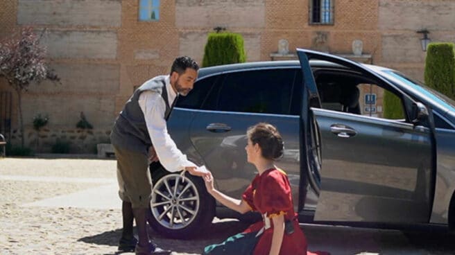 El teatro en coche vuelve a Almagro con 'El teatro de sus Mercedes'