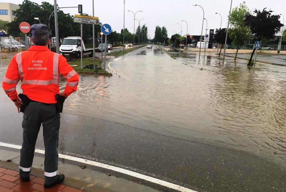 Nueve provincias en riesgo por lluvia y tormentas este sábado