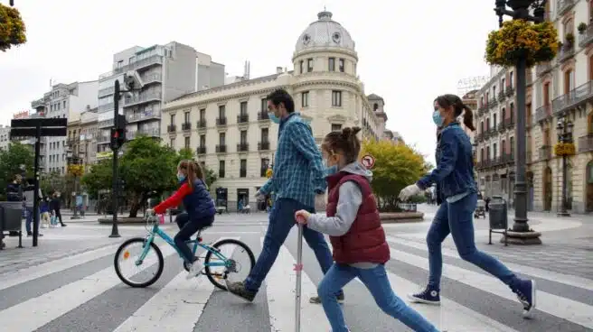 Andalucía aplicará el toque de queda en Granada desde las 23 hasta las 6:00 horas