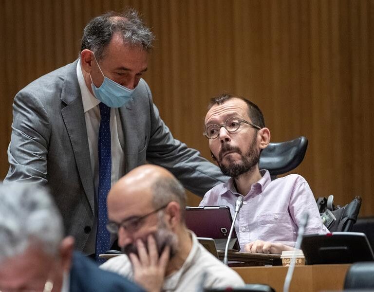 Podemos propone regularizar a los inmigrantes ilegales que viven en España desde la alarma