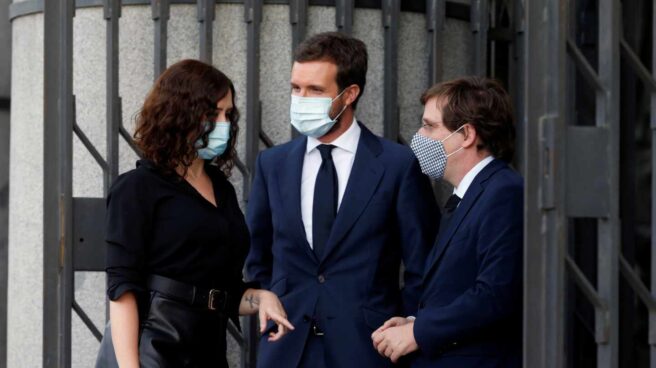 El PP está jugando con fuego Isabel Díaz Ayuso, Pablo Casado y José Luis Martínez-Almeida