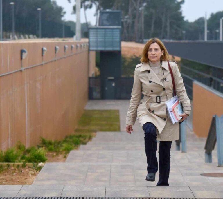 El juez rechaza suspender el tercer grado de Forcadell y Bassa