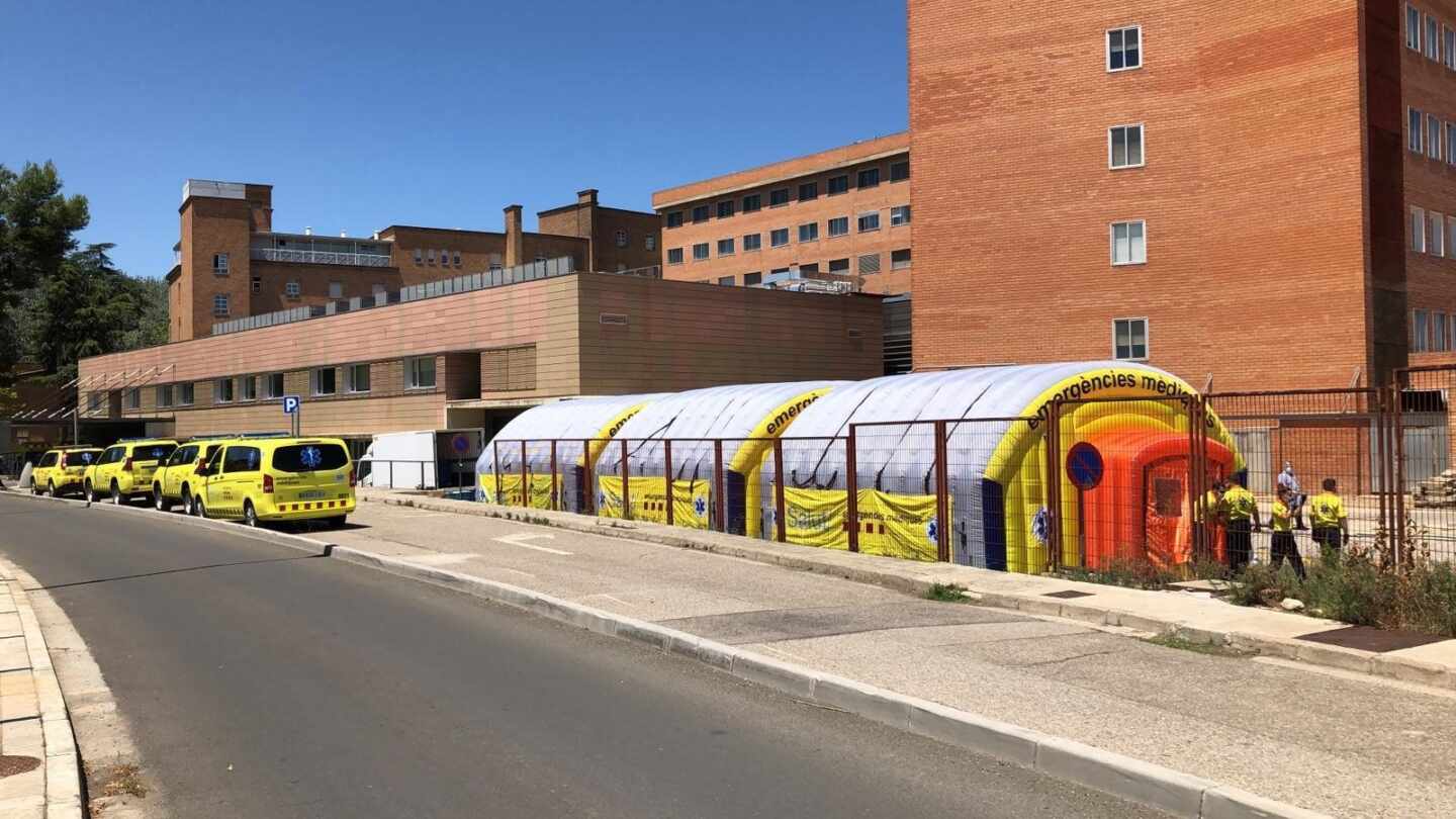 Instalan un hospital de campaña en Lleida para dar respuesta a nuevos brotes