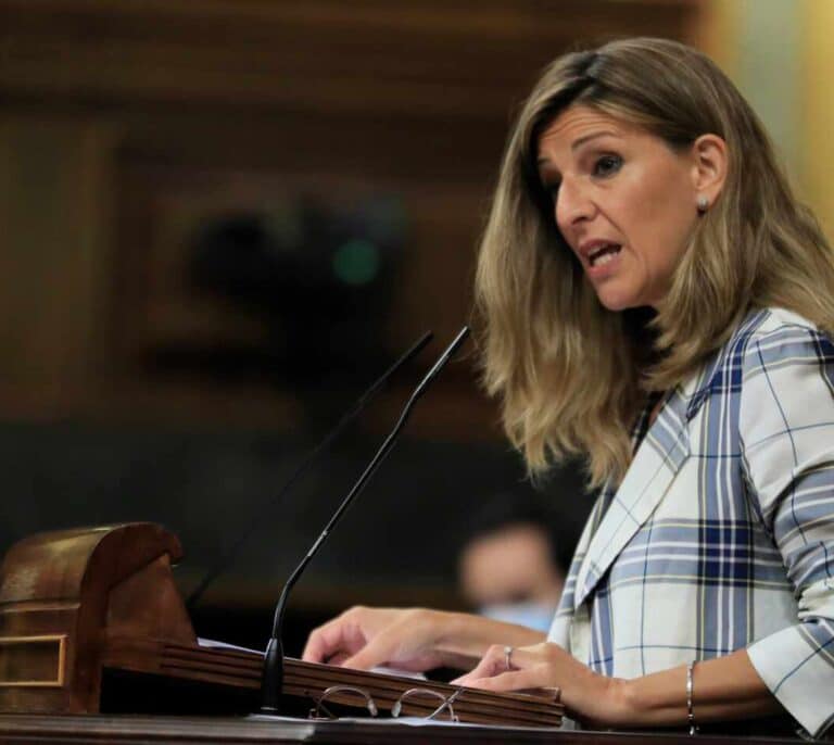Díaz asegura la prórroga de los ERTE mientras sea "necesario"